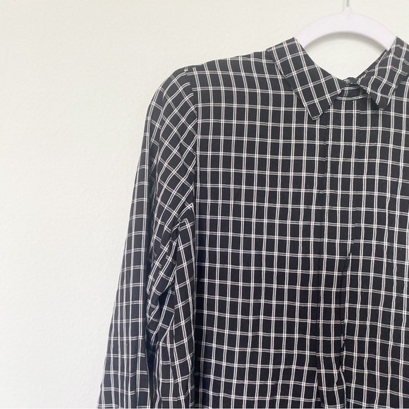 J. Jill Plaid Button Back Tunic Blouse Longline Windowpane Black/White Sz Small - Picture 3 of 9